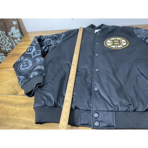 Starter NHL Boston Bruins Quilted Black Bombers Jacket Size XL NWT - Picture 8 of 14
